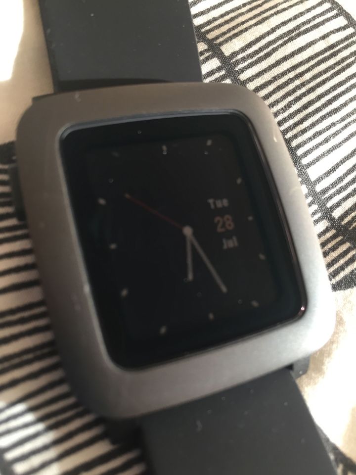 Pebble Time Watch Faces - A nice simple face