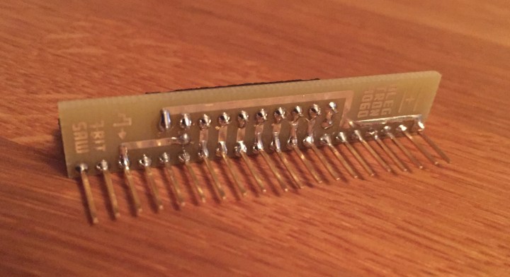 Olegtron 7 bit saw module (front)